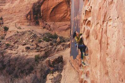 Xeros Climbing Rope rock