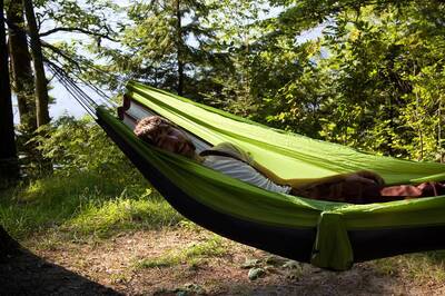 Oceanside Relaxation how to hammock