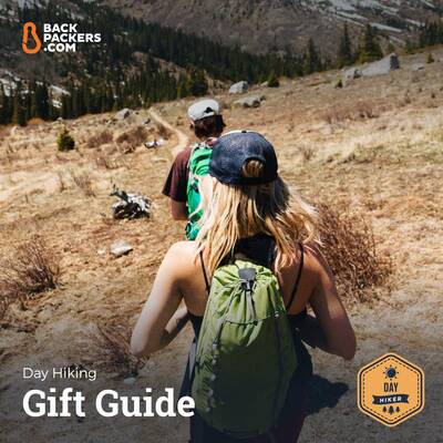 day hiking gift guide style 1B
