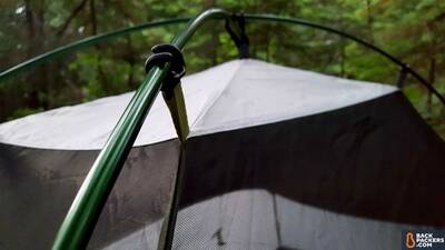 Kelty-Salida-2-review-clip-on-poles