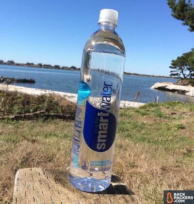 smartwater-Bottle-review-straight-on-shot