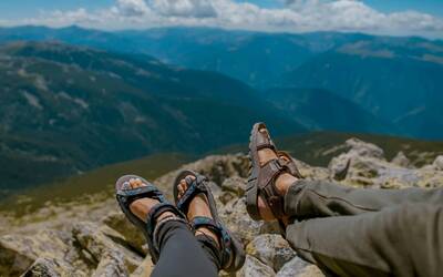 rei registry featured image two sandals overlooking viewpoint