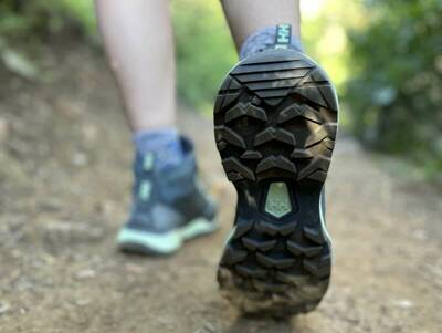 Traverse hiking shoes HellyTech grip