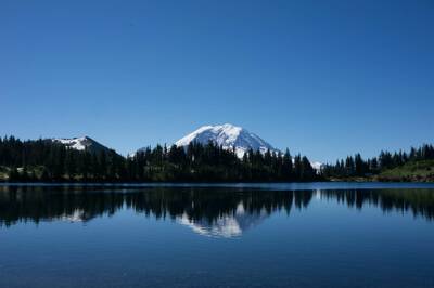 epic winter hikes hike summit lake mount rainier