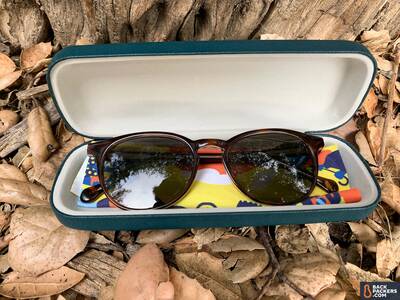 Felix-Gray-Roebling-Review-sunglasses-in-case