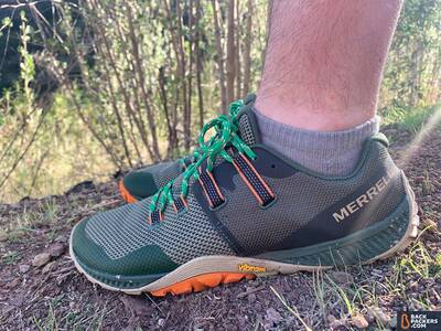 pulgada servidor Censo nacional Meet Merrell Trail Glove 6: The Minimalist, Almost-Barefoot Running Shoe