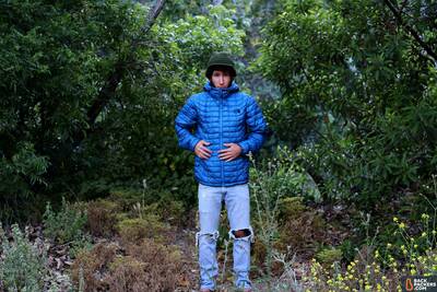the-north-face-thermoball-hoodie-review-zipped-up-2-featured-wide