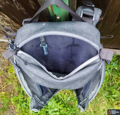 mystery ranch urban assault review top pouch