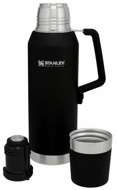 stanley Large_JPG-Master Unbreakable Thermal Bottle 1.4qt-2
