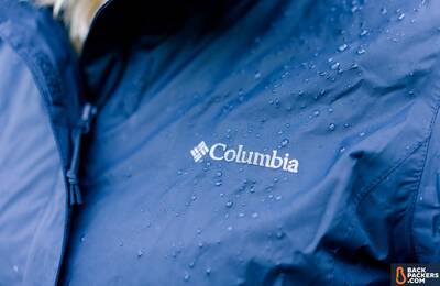 columbia arcadia ii affordable rain jacket wet-logo-shot