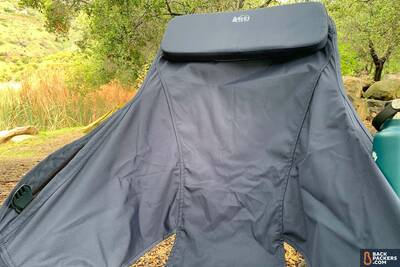 REI-Flexlite-Camp-Dreamer-seat-vents-and-head-rest
