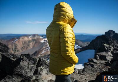 patagonia-down-sweater-hoody-back-with-hood