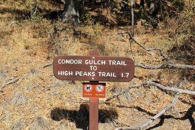 pinnacles national park condor gulch to high peaks loop trailhead
