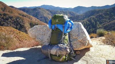 deuter-act-lite-65-10-wide-shot
