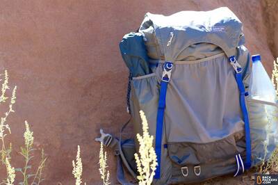 gossamer-gear-mariposa-60-small-load