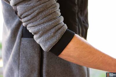 fleece-jackets-elastic-cuffs