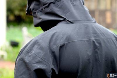 rain-jacket-featured-1-