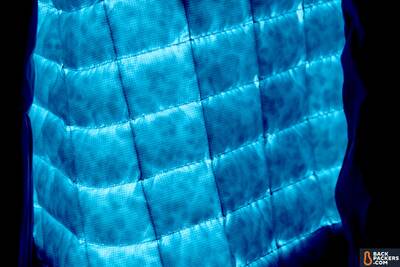 synthetic-insulated-jackets-thermoball-backlit