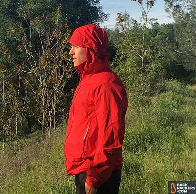 Patagonia M10 ultralight hardshell Rain Jacket fit