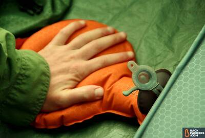 hand pump flat valve camping sleeping pad guide