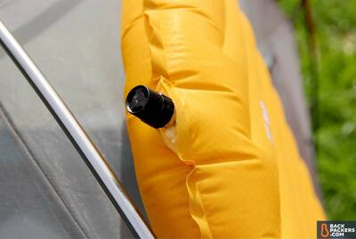 twist-and-pull-valve backpacking sleeping pad guide
