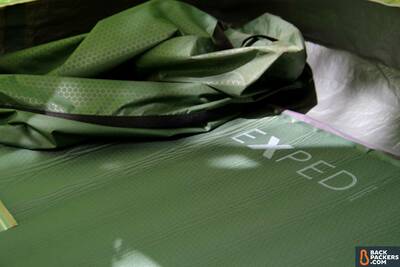 Exped-MegaMat-10-review-honeycomb-pattern