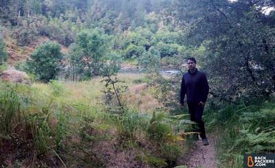 The-North-Face-Glacier-1/4-Zip-review-wide-shot-worn
