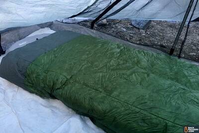 enlightened-equipment-revelation-review-tight-on-sleeping-pad