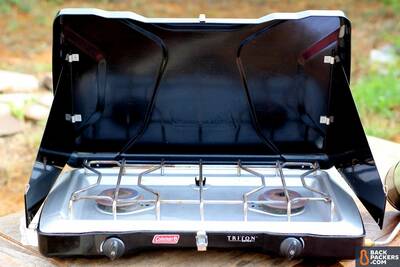 how-to-choose-the-best-camping-stove-compact-two-burner-stove