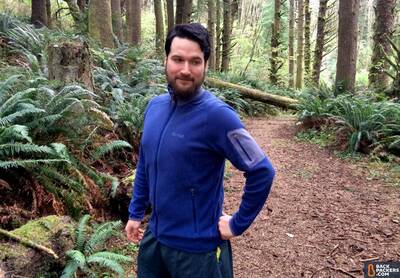 Marmot-Reactor-review-posing-arm-pocket