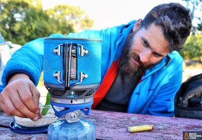 Patagonia-Nano-Air-Hoody-review-with-camp-stove