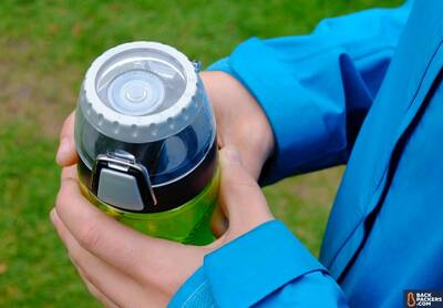 Thermos-Hydration-Bottle-review-lid-closed