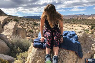 Rumpl-Down-Puffy-Blanket-review-on-rock-2