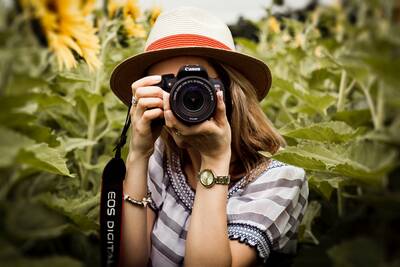 How to Solo Backpacking, Hiking, and Travel for Women christy liao 2