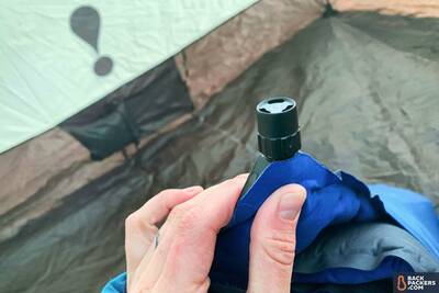 Therm-a-Rest Luxury Map review inflation valve twist and pull