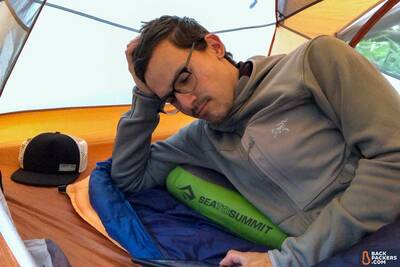Sea-to-Summit-Aeros-Pillow-Premium-review-back-pad