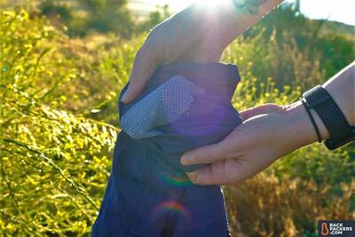 Columbia-Sandy--River-Shorts-review-mesh-lined-pockets