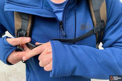 REI-Hyperaxis-Fleece-2-thumbholes