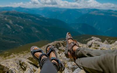 rei registry featured image two sandals overlooking viewpoint