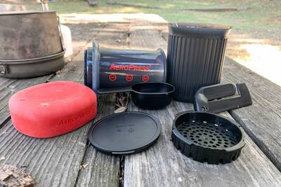 AeroPress-Go-all-pieces