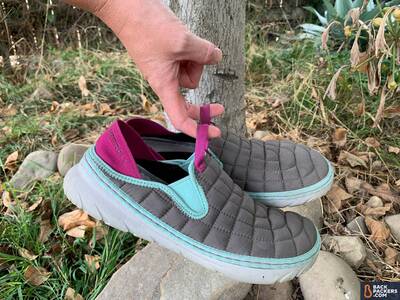 Merrell-Hut-Moc-hanging