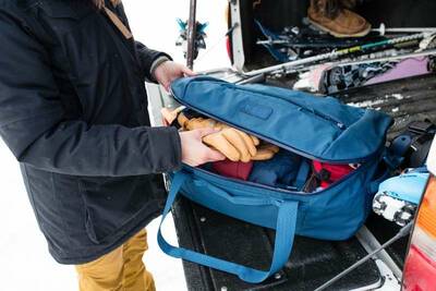 Yeti Crossroads Winter Luggage