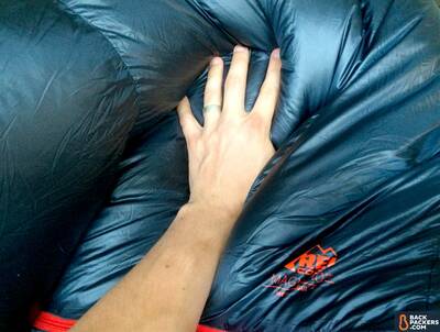 REI-Magma-10-Sleeping-Bag-review-fluffy