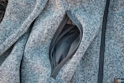 patagonia-better-sweater-pocket