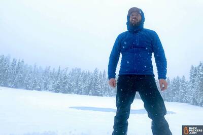 Outdoor-Research-Ascendant-Hoody-review-in-snow-1