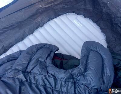 therm-a-rest-neoair-xtherm-review-in-tent-with-sleeping-bag