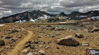 thru hiking the john muir trail 11