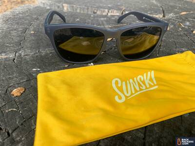 Sunski-Headlands-Review-with-case