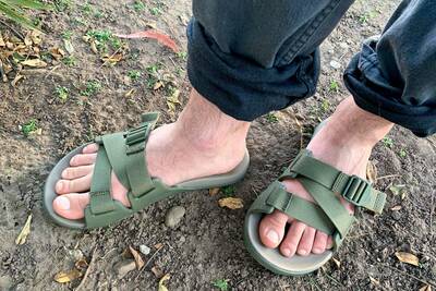 Meet Chaco Chillos The Lightweight Camp Sandals that Encourage Chill